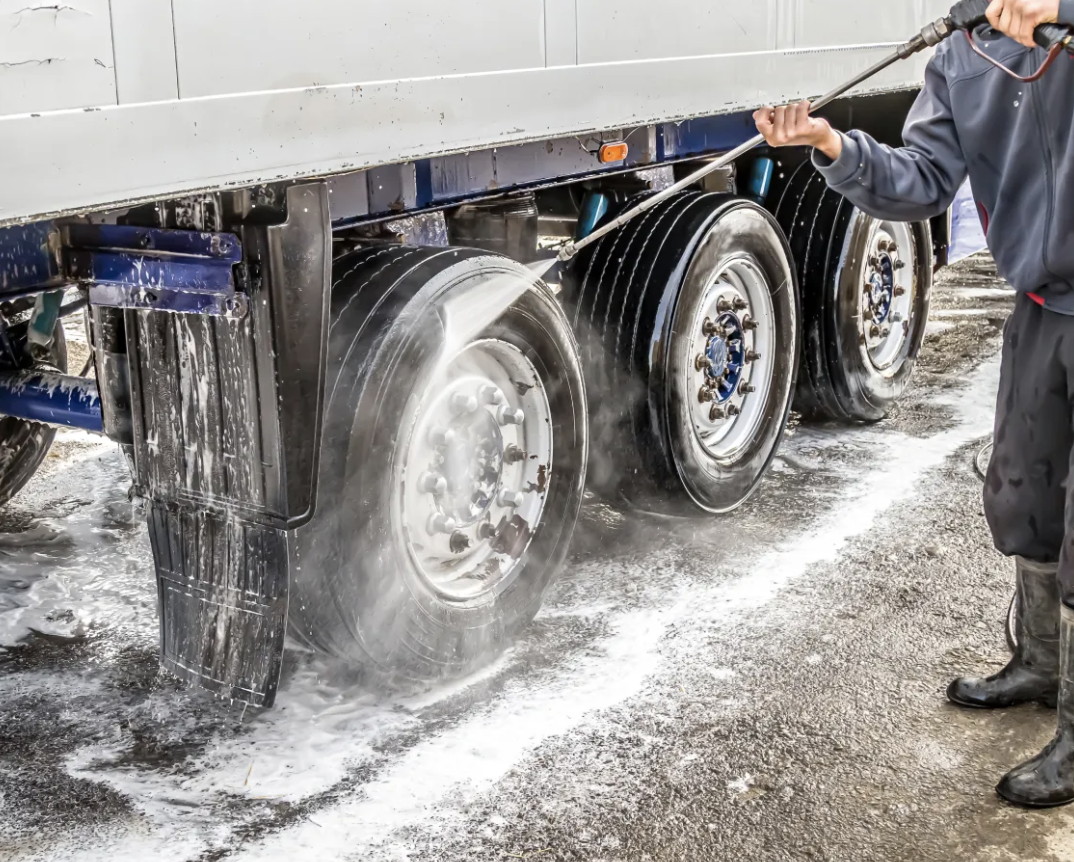 Shiny Trucks Detailing Inc - How to Keep Your Fleet Looking Like New: The Secrets of Professional Truck Detailing